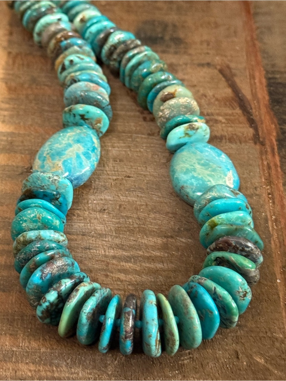 Graduated Hubei Turquoise Necklace- The Wind River Necklace